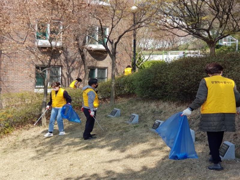 입사생 맞이 관악학사 외부 청소