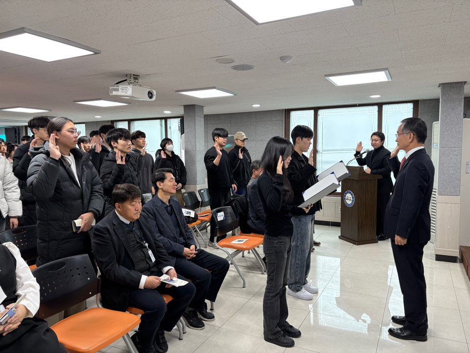 도봉 입사식 선서.jpg