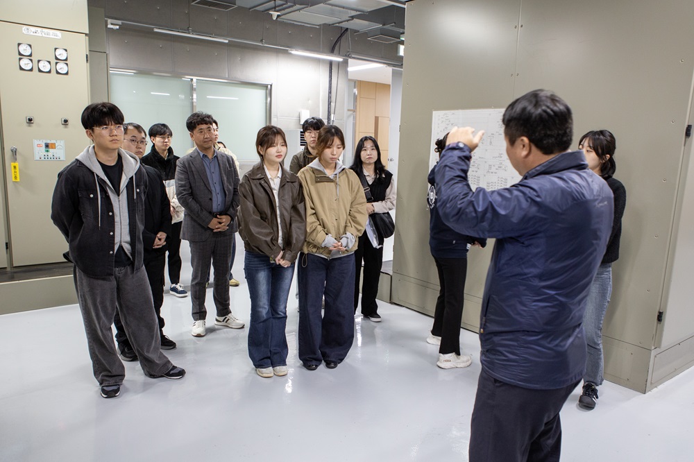 시설투어2.jpg
